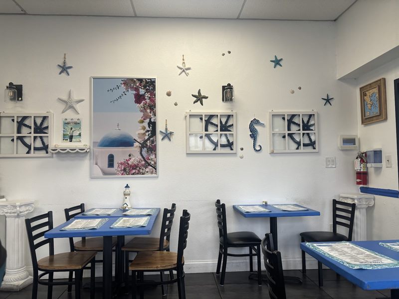 Zorba's Greek Kitchen interior